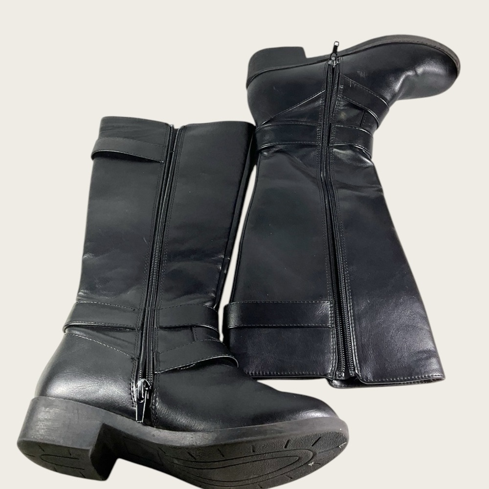Y Not? Black Faux Leather Boots 3 Buckle Low Heel 22.2cm/US 5.5